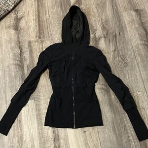 Lululemon Women's black reversible jacket